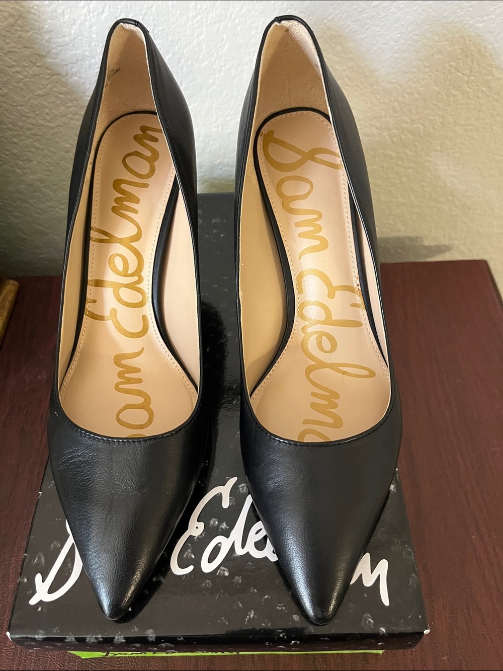 NWOT Sam Edelman Tristan Black Leather Pumps